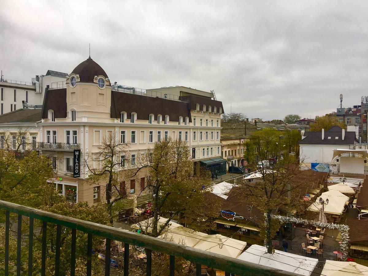 Best Apartments on Deribasovskoy Odessa Buitenkant foto